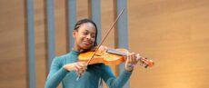 Chetham's violin student performs