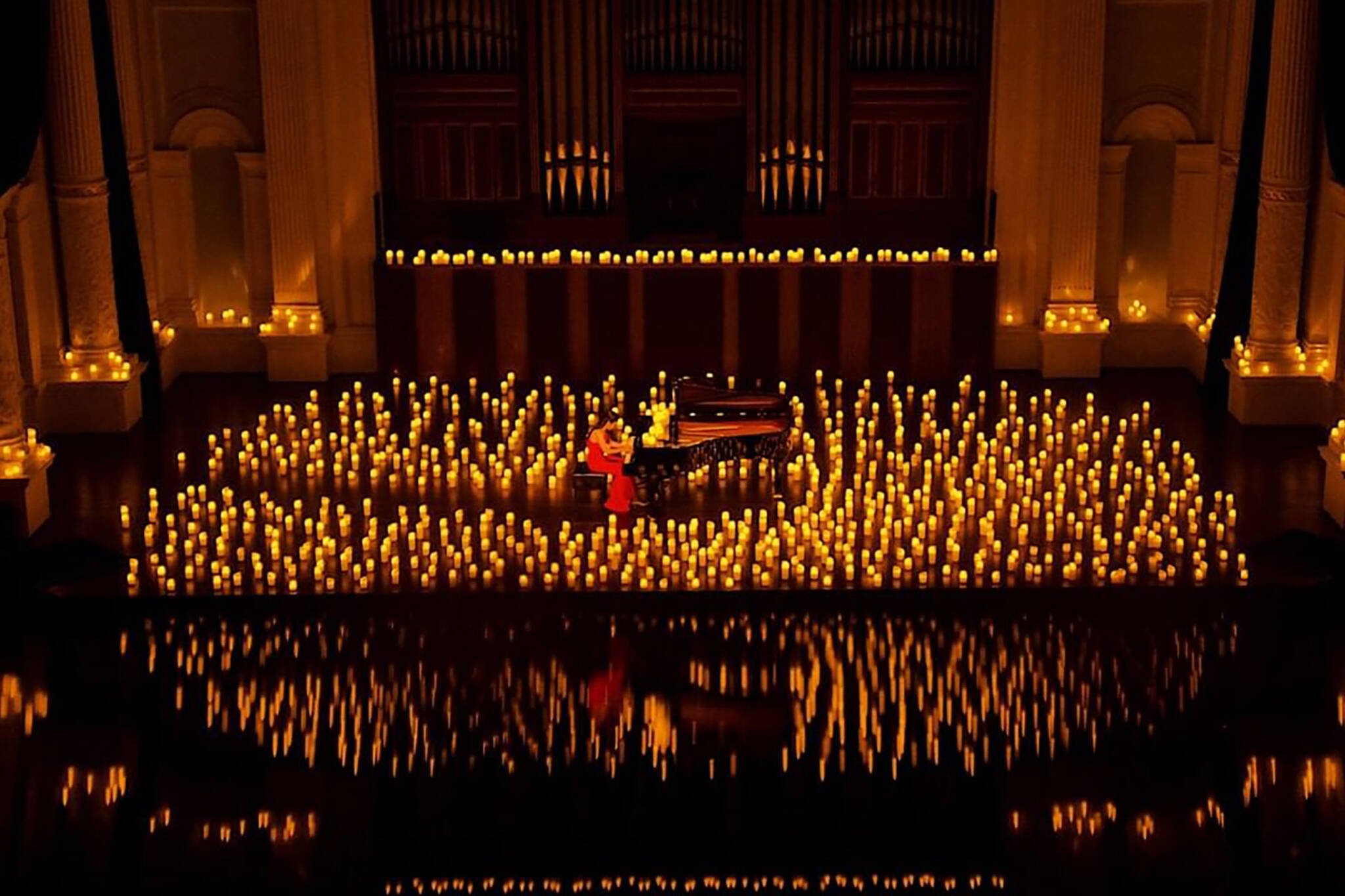 Candlelight Christmas Love Actually Home Alone More The Stoller Hall