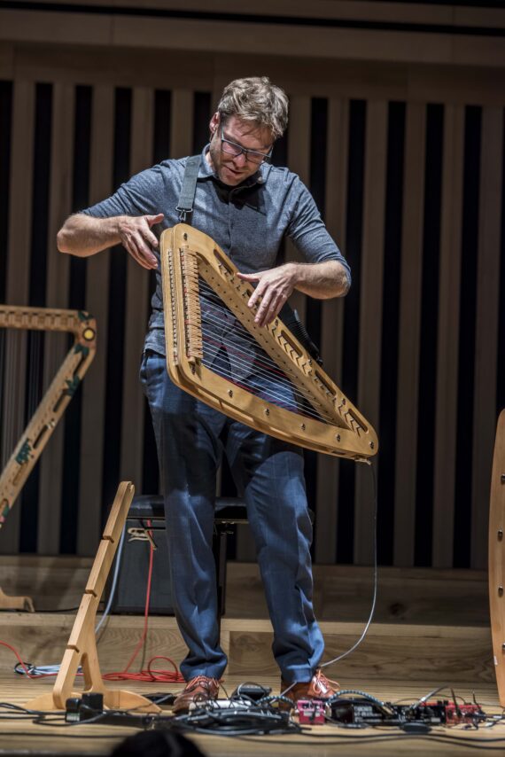 Harp-e being demonstrated on stage